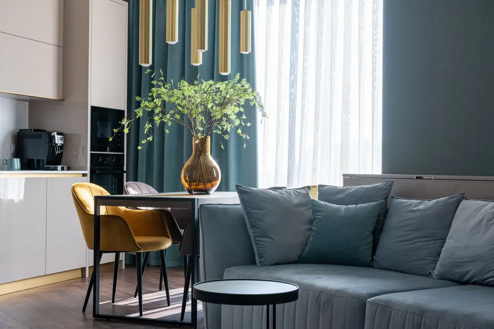 Monthly Airbnb vs Hotel